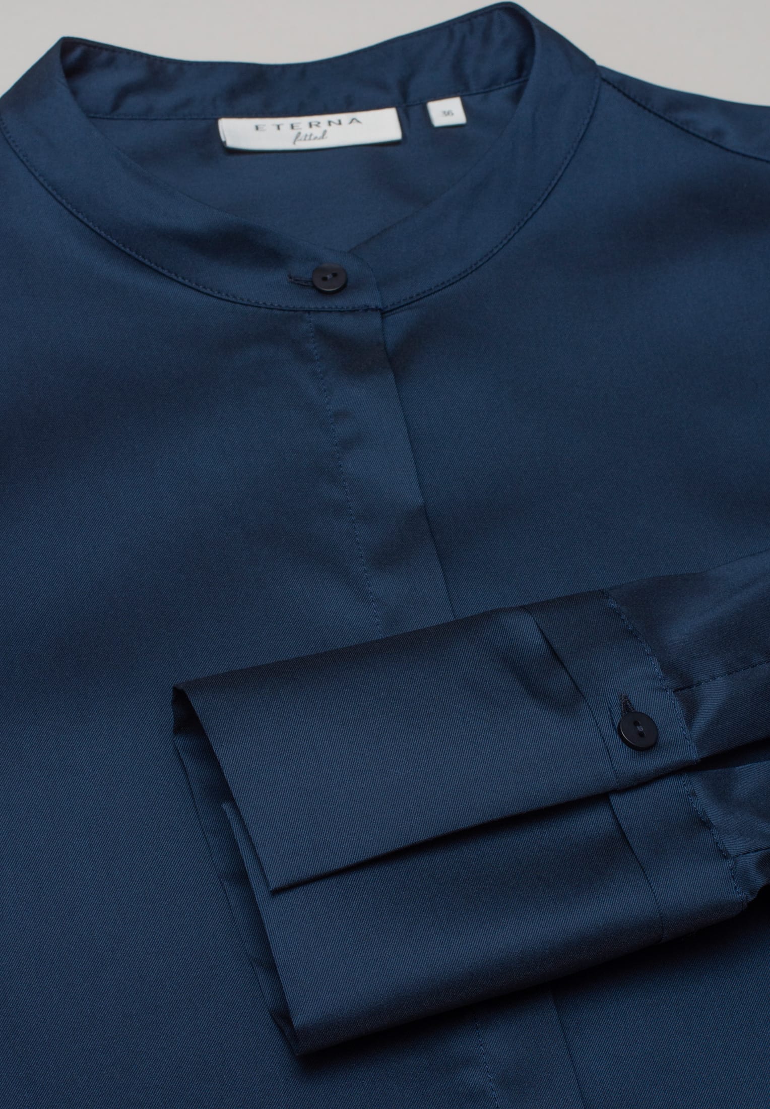 ETERNA FITTED PERFORMANCE SHIRT Langarm Bluse - Midnight Indigo Twill - 5377-19-DF01 von Eterna