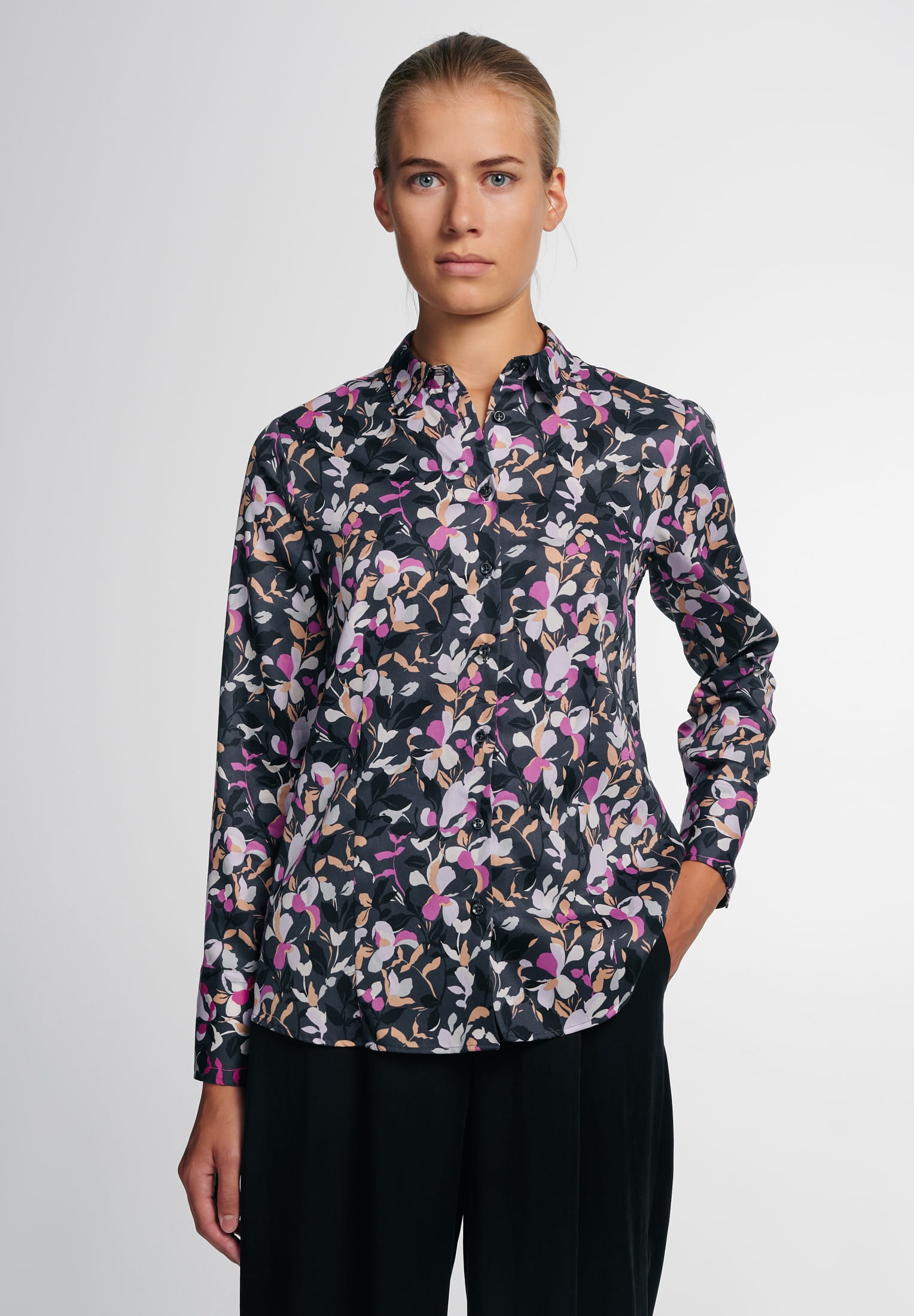 ETERNA CLASSIC FIT Langarm Bluse - Violet Bloom Midnight - 7374-38-D708 von Eterna