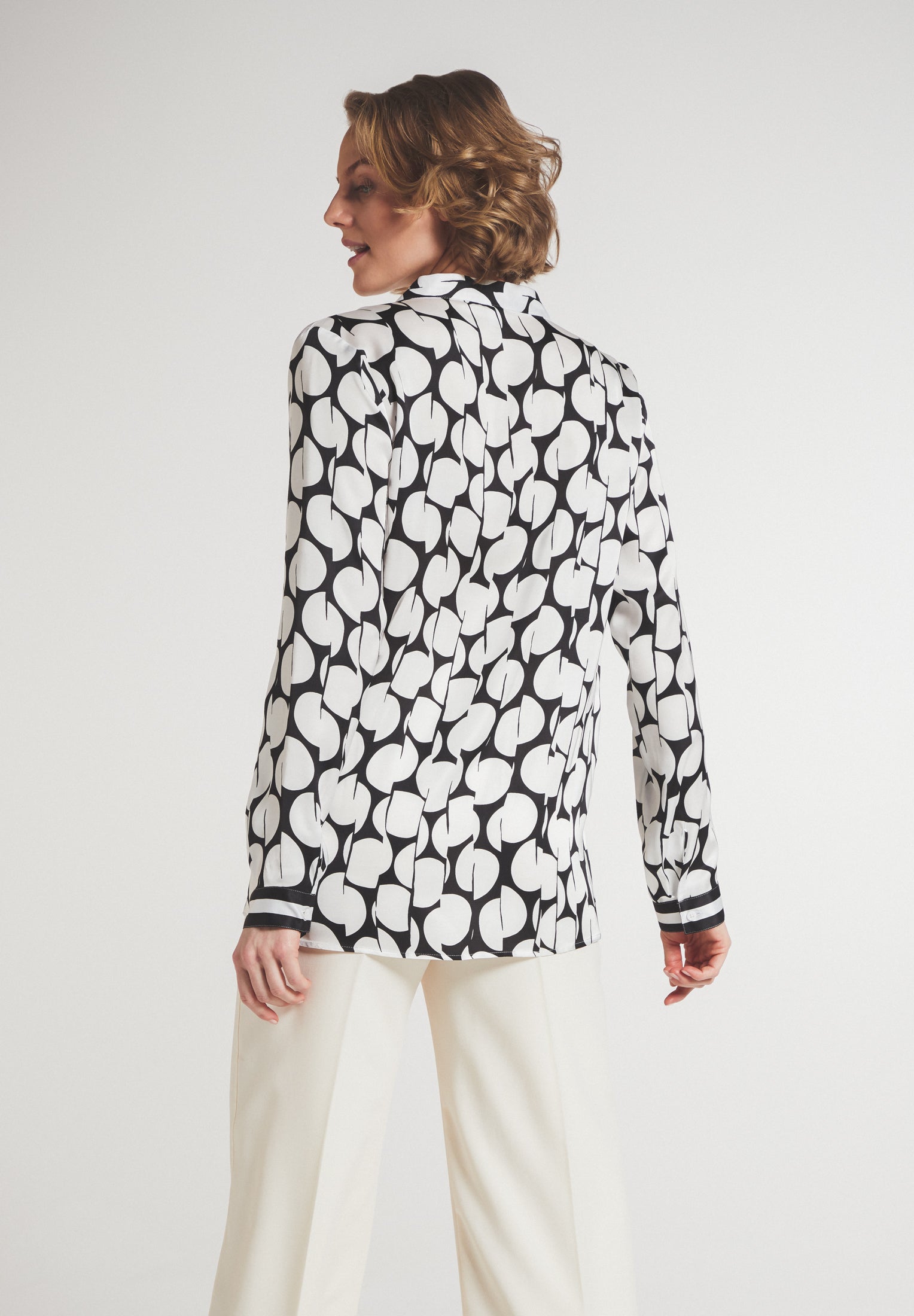 ETERNA 1863 Langarm Bluse - Ivory Noir Confetti - 7098-39-DS09 von Eterna