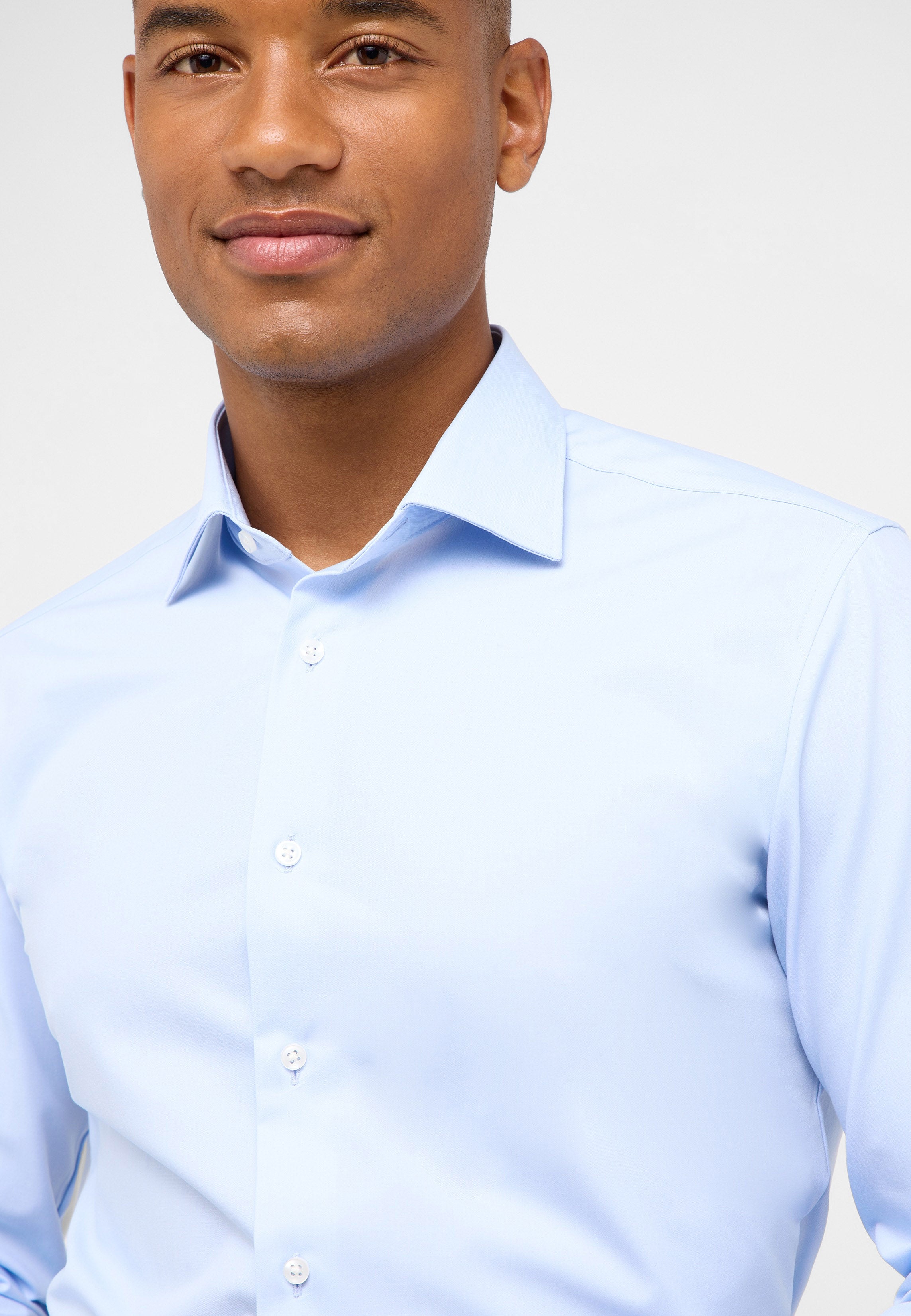 ETERNA SLIM FIT Performance Shirt - Sky Dawn Blue - 4194-10-F170 von Eterna