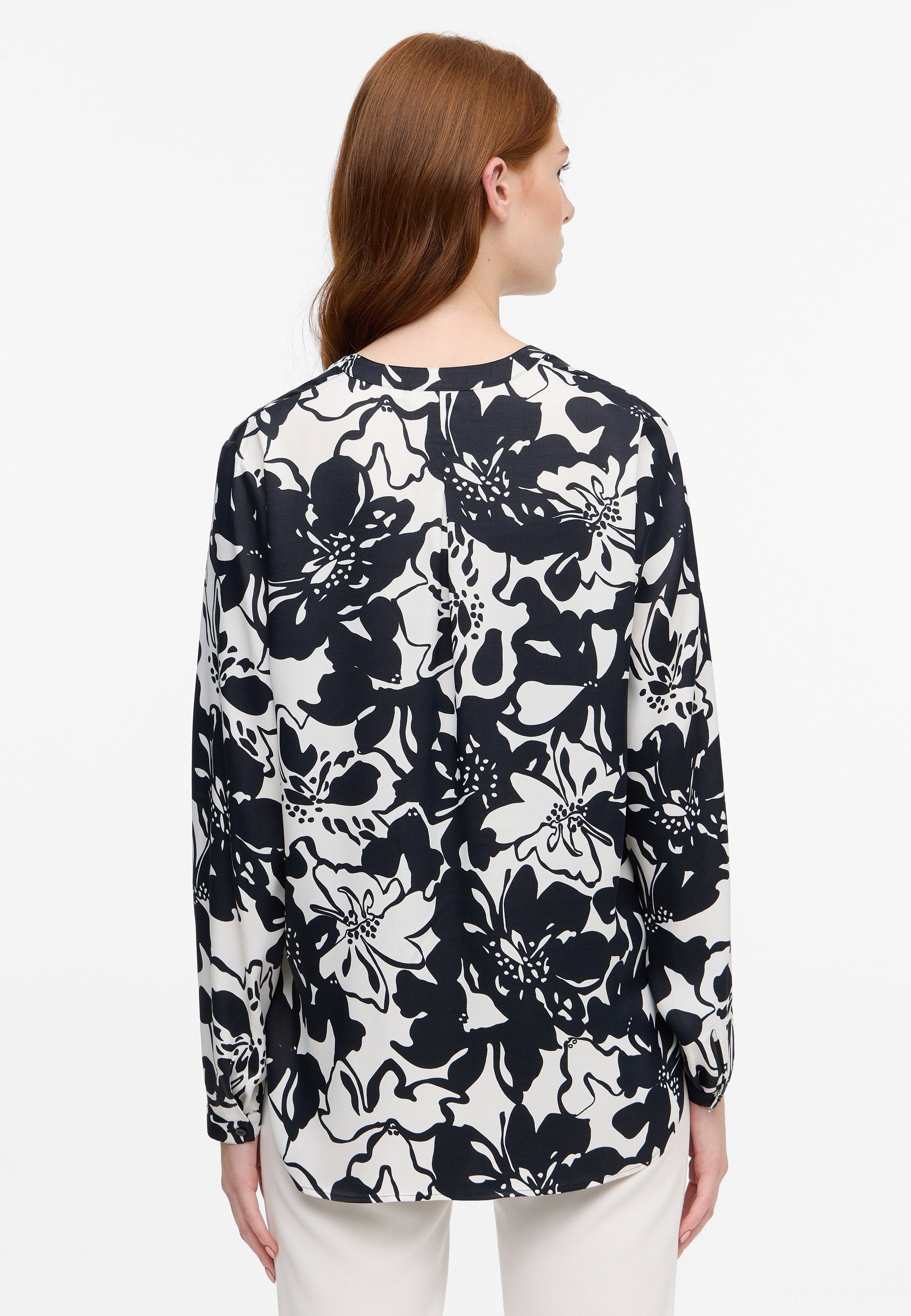 ETERNA LOOSE FIT Bluse - Ink Blossom Bianco - 7174-39-D931 von Eterna