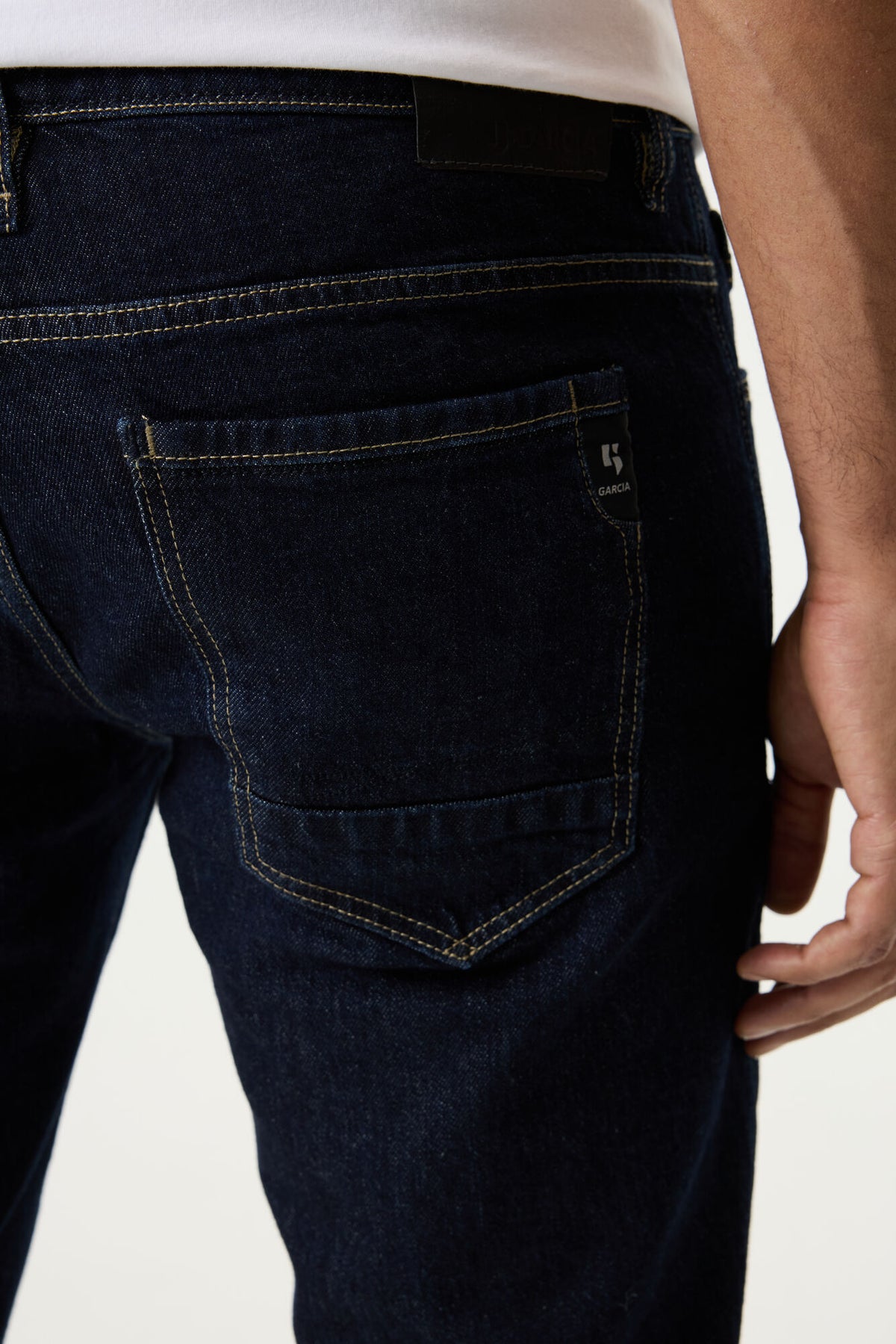 GARCIA SAVIO dark used blue 630.3196 von Garcia Jeans