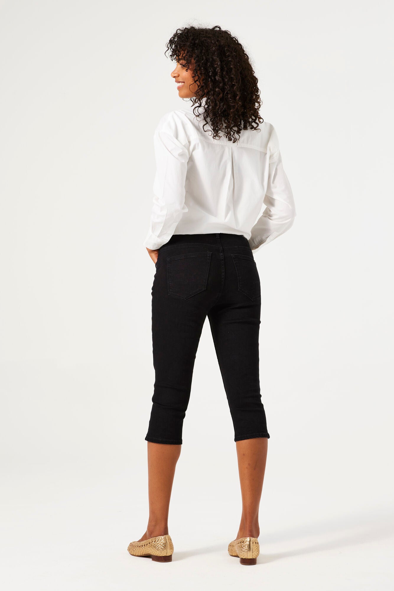 GARCIA JEANS Celia Capri Slim - Night Shadow Black - 281.3770 von Garcia Jeans
