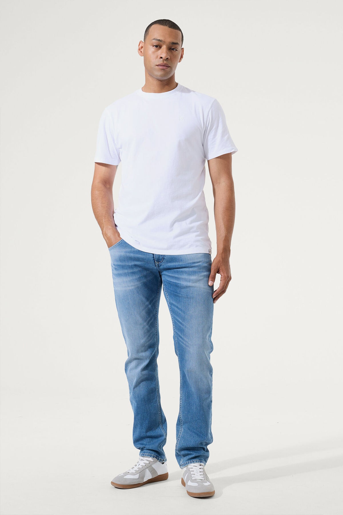 GARCIA RUSSO STRAIGHT light used blue 610.4025 - Motion Denim von Garcia Jeans