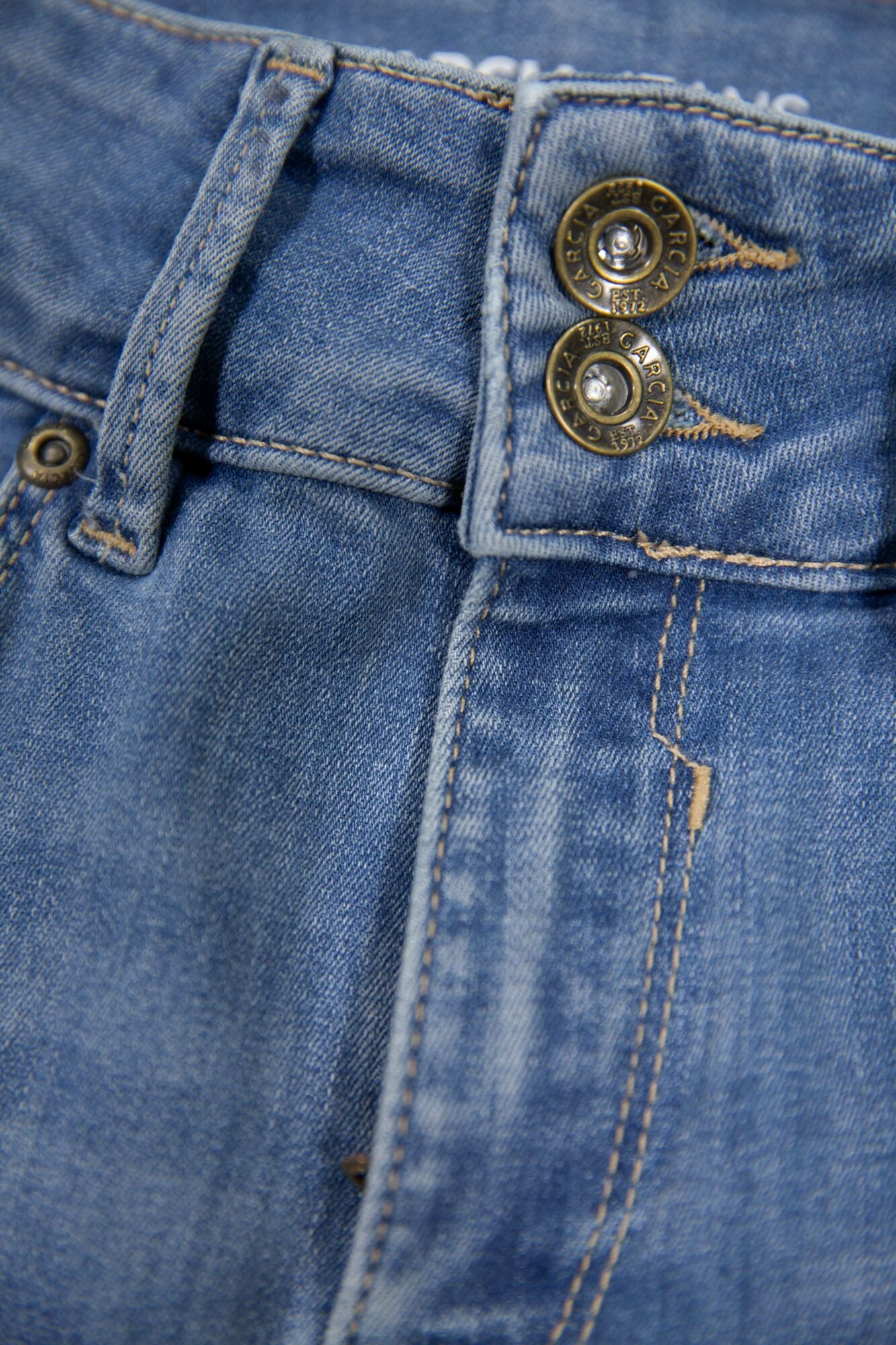 GARCIA CARO Jeans - Ocean Mist Blue - 285.4204 von Garcia Jeans