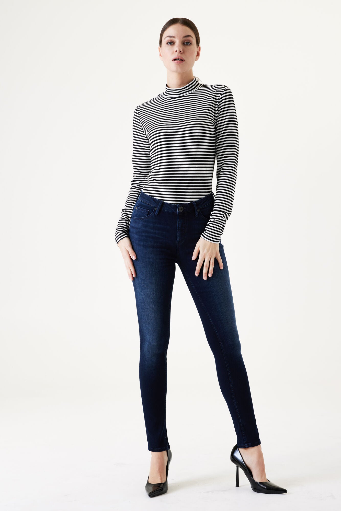 GARCIA CELIA Jeans - Midnight Denim Blue - 244.4917 von Garcia Jeans