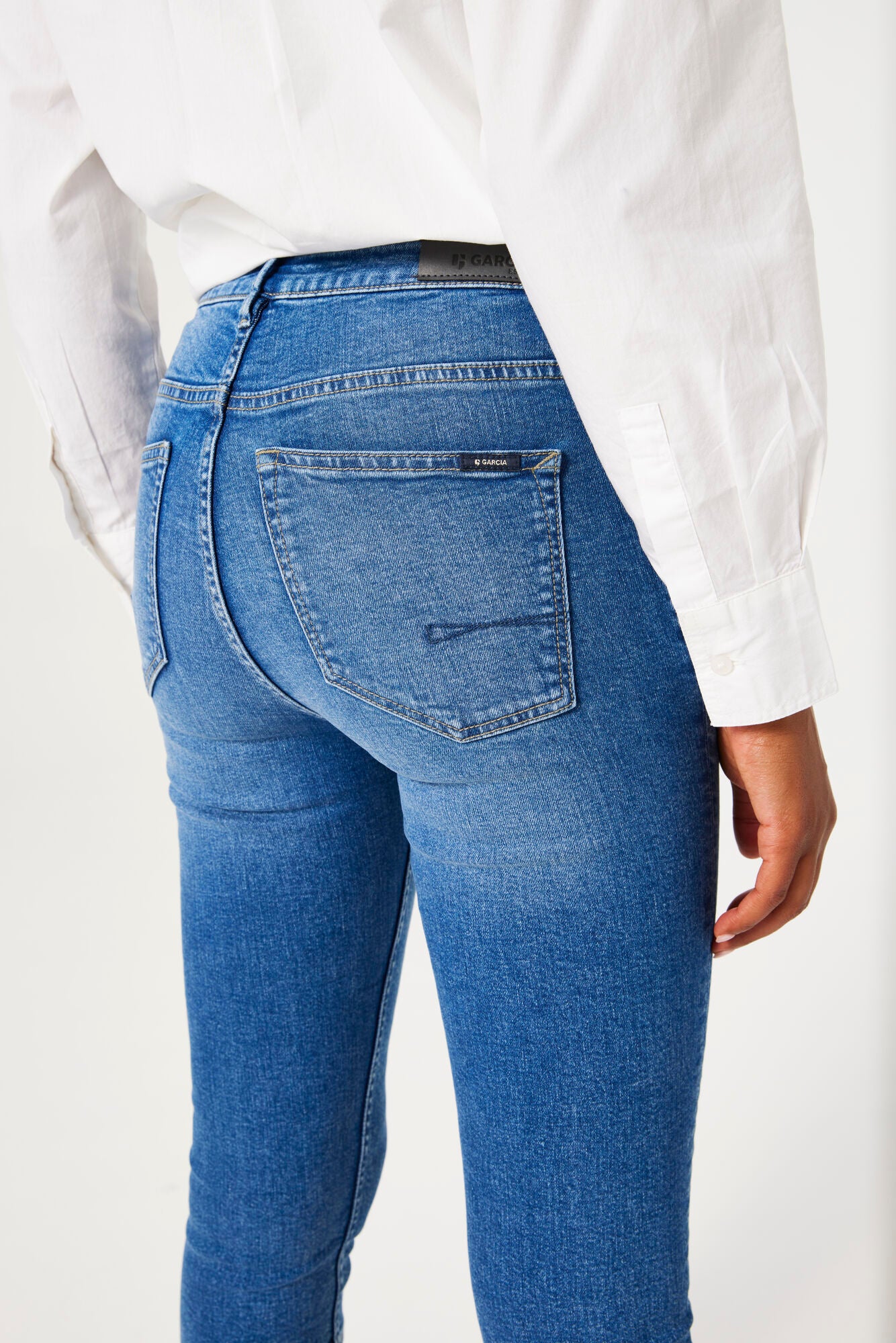 GARCIA JEANS Celia Capri Slim - Ocean Breeze Blue - 281.5192