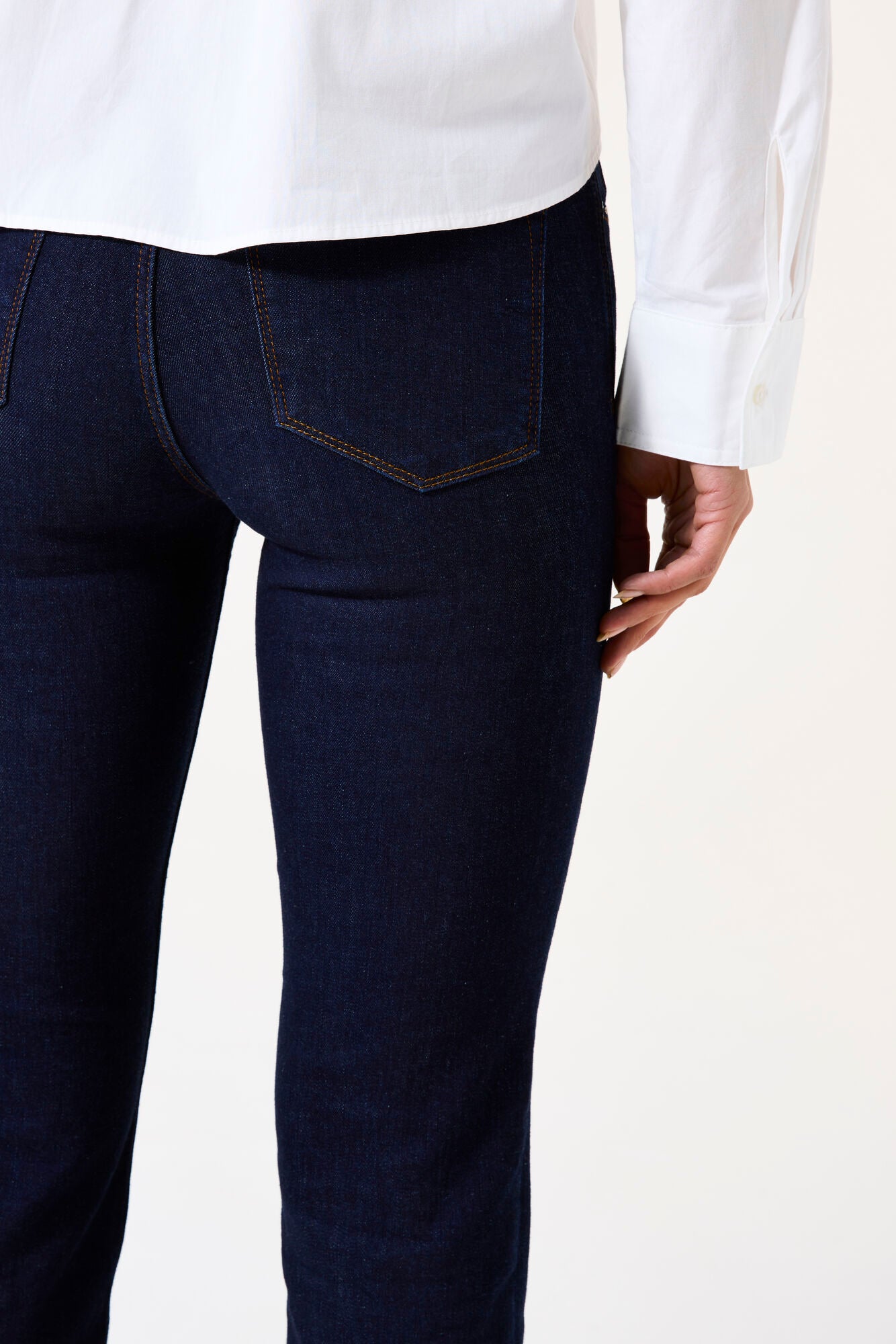 GARCIA JEANS Celia Five Pocket - Dark Indigo Ember - 248.5758