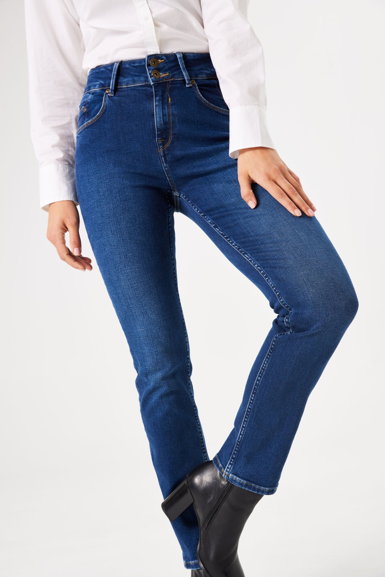 GARCIA JEANS Caro Curved Jeans - Deep Indigo Glow - 285.5915 von Garcia Jeans