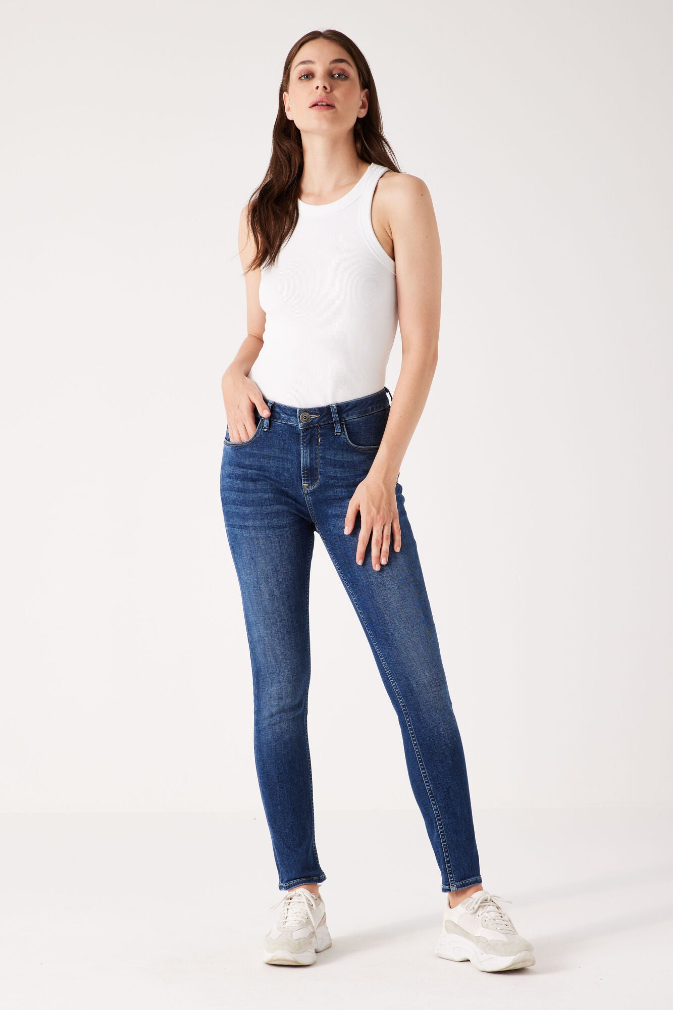 GARCIA JEANS Celia Five Pocket - Indigo Denim Tide - 244.8249