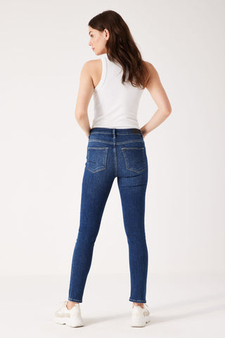 GARCIA JEANS Celia Five Pocket - Indigo Denim Tide - 244.8249