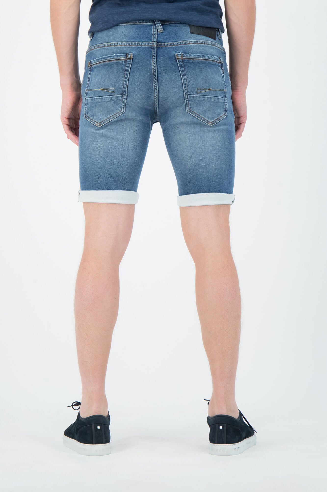 GARCIA SAVIO SHORT - Harbor Mist Blue - 635.5294 von Garcia Jeans