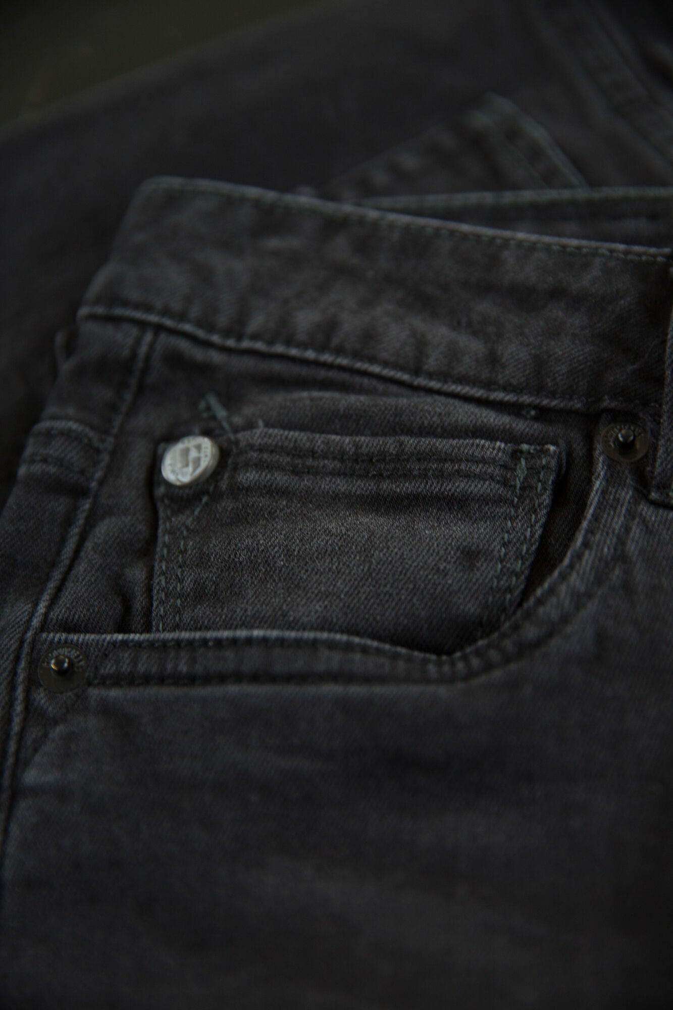 GARCIA Rachelle Bermuda - Charcoal Shadow Wash - 272.6250 von Garcia Jeans
