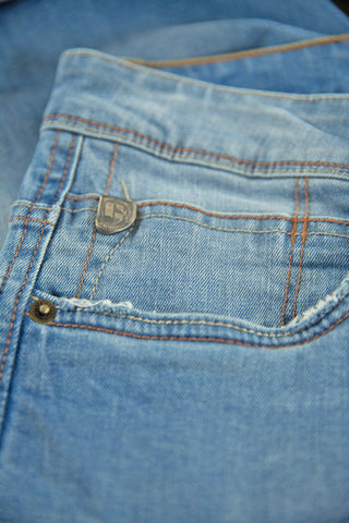 Short GARCIA RUSSO bleu clair usé 615.7158 - Acqua Denim