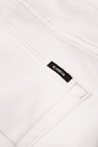 GARCIA JEANS Celia Short - Chalk Breeze White - GS100529.53