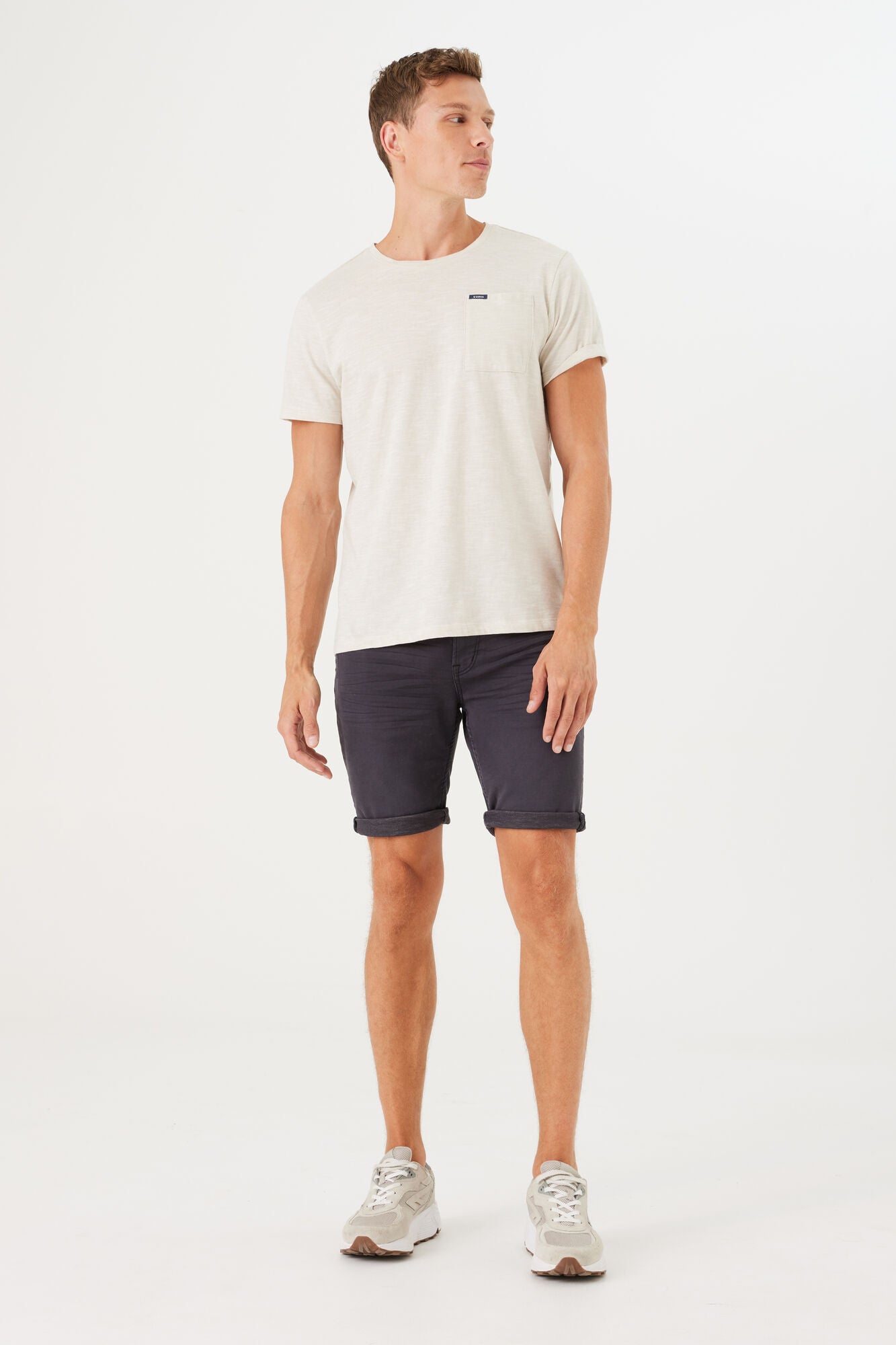 GARCIA JEANS Rocko Bermuda Shorts - Midnight Espresso - 695.60 von Garcia Jeans