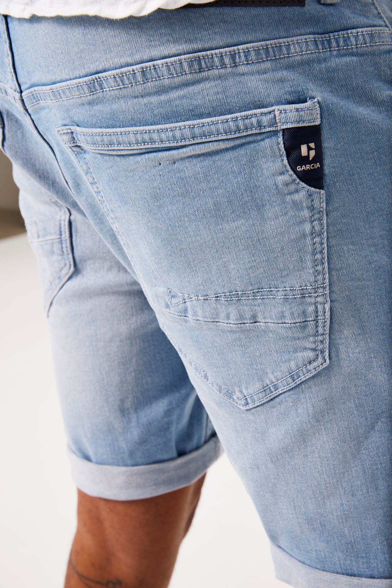 GARCIA JEANS Russo Short - Skywashed Harbor Blue - 615.2956