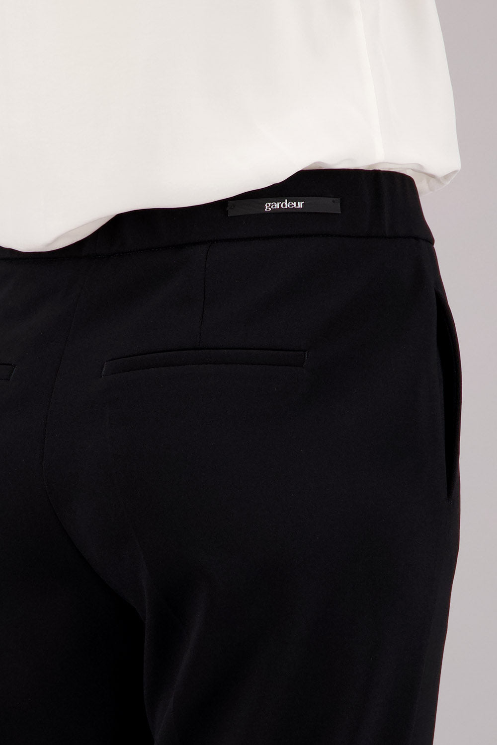 ATELIER GARDEUR Franca Stoffhose - Deep Noir - FRANCA800 601371.1099 von Atelier Gardeur