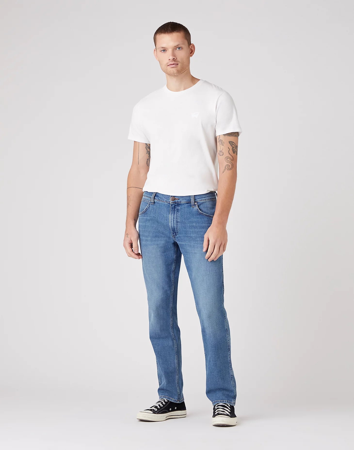 WRANGLER GREENSBORO Jeans - Harbor Mist Blue - W15QYJ38R von Wrangler