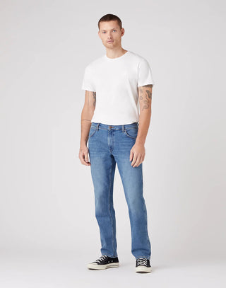 WRANGLER GREENSBORO Jeans - Harbor Mist Blue - W15QYJ38R
