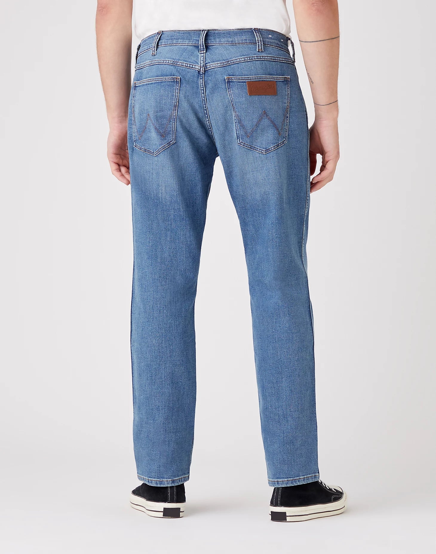 WRANGLER GREENSBORO Jeans - Harbor Mist Blue - W15QYJ38R