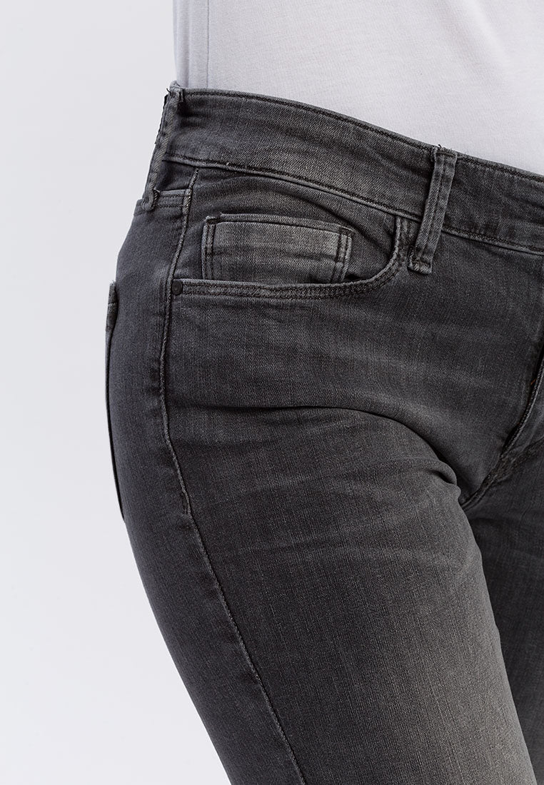 CROSS JEANS Anya Five Pocket - Charcoal Denim Glow - P489-122 von Cross Jeans