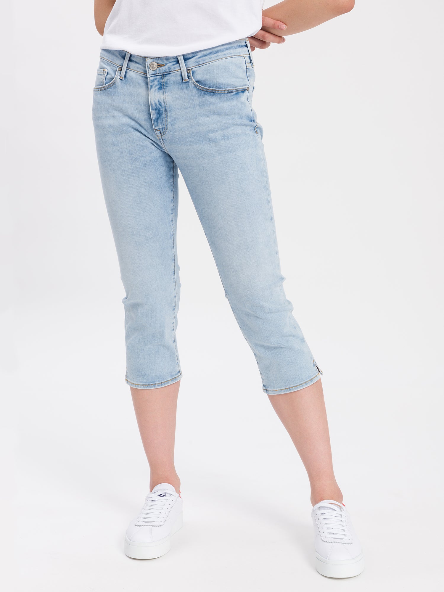 CROSS JEANS AMBER Capri Jeans - Sea Mist Ice - A548-017