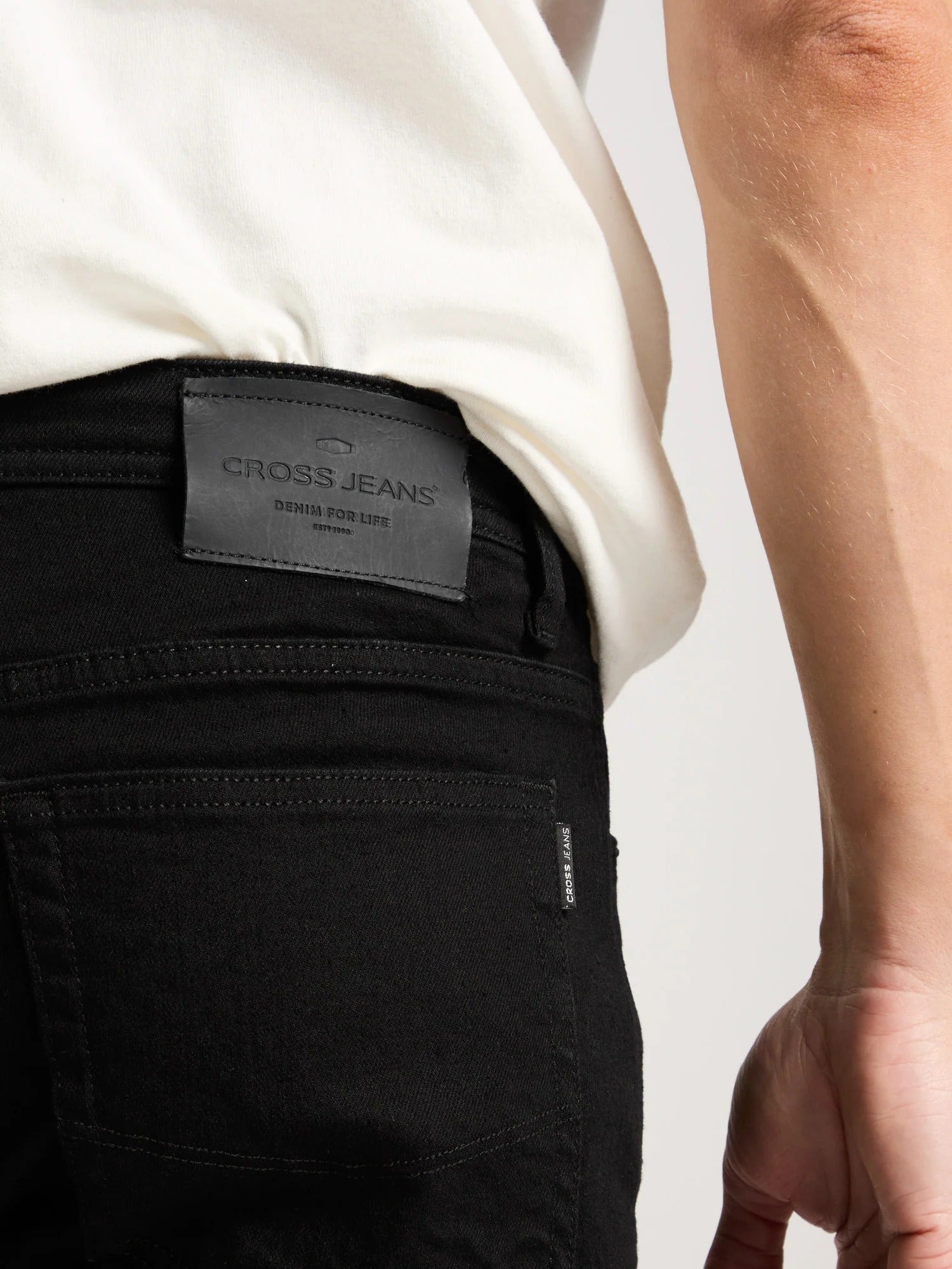 CROSS JEANS DYLAN black E195-134 von Cross Jeans