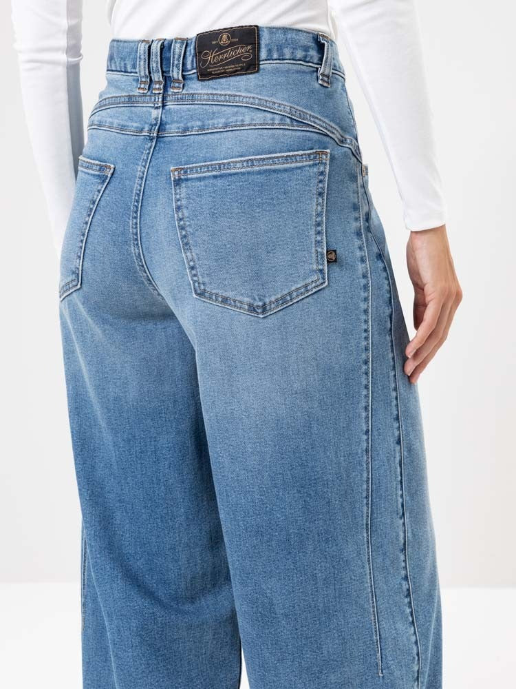 HERRLICHER BARROW beamed Jeans - Light Wash Riviera - 5970-D9705-644 von Herrlicher