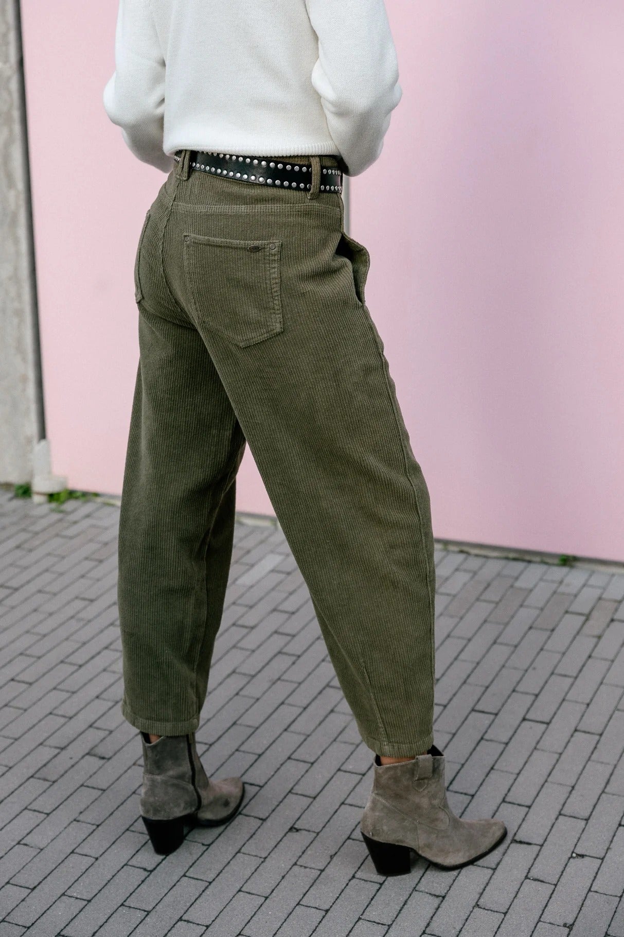 FREEMAN T. PORTER ROSALIA VELUTO Chino - Olive Timber Green - 25142 VELU.F493 von Freeman T. Porter