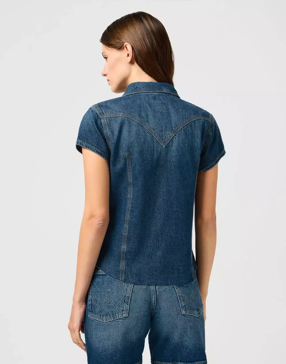 WRANGLER SHRUNKEN Jeansshirt Kurzarm Bluse - Midnight Ripple Indigo - 112362604 von Wrangler