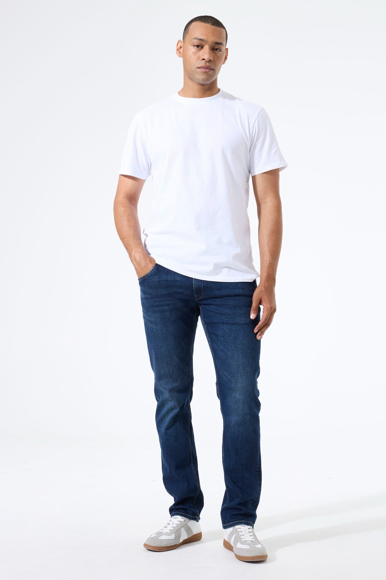 GARCIA RUSSO Straight Jeans - Indigo Canyon Blue - 610.3975 von Garcia Jeans