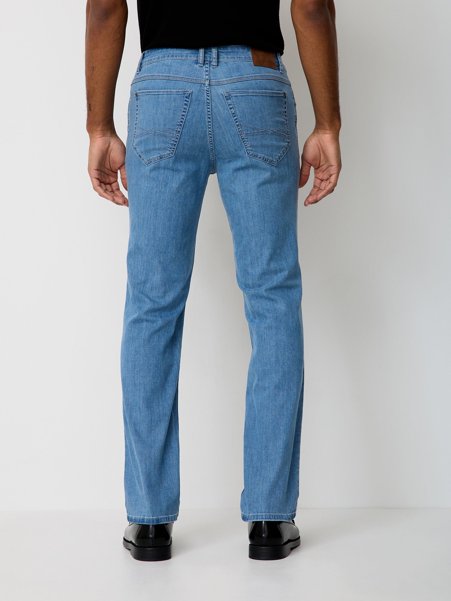 PADDOCKS Pipe - Summer Mist Blue - 80300 von Paddocks