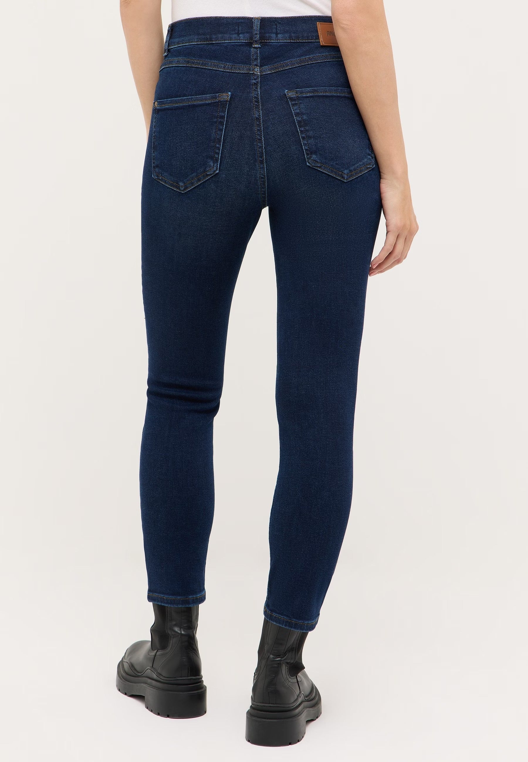 ANGELS JEANS Ornella Seam Slim-Fit-Jeans - Dark Indigo Night - 325 684407.3158 von Angels Jeans