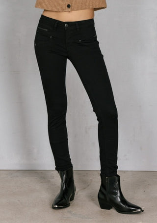 FREEMAN T. PORTER Alexa Cropped Hose - Midnight Noir - 25873 205.12