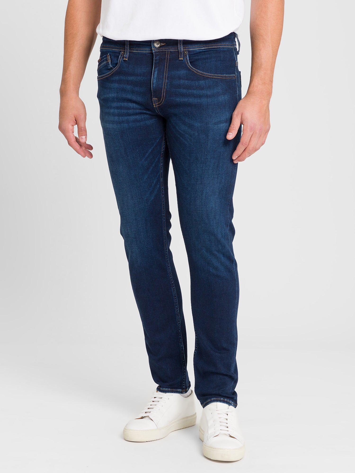 CROSS JEANS JIMI Jogging-Jeans - Midnight Crincle Denim - E197-032