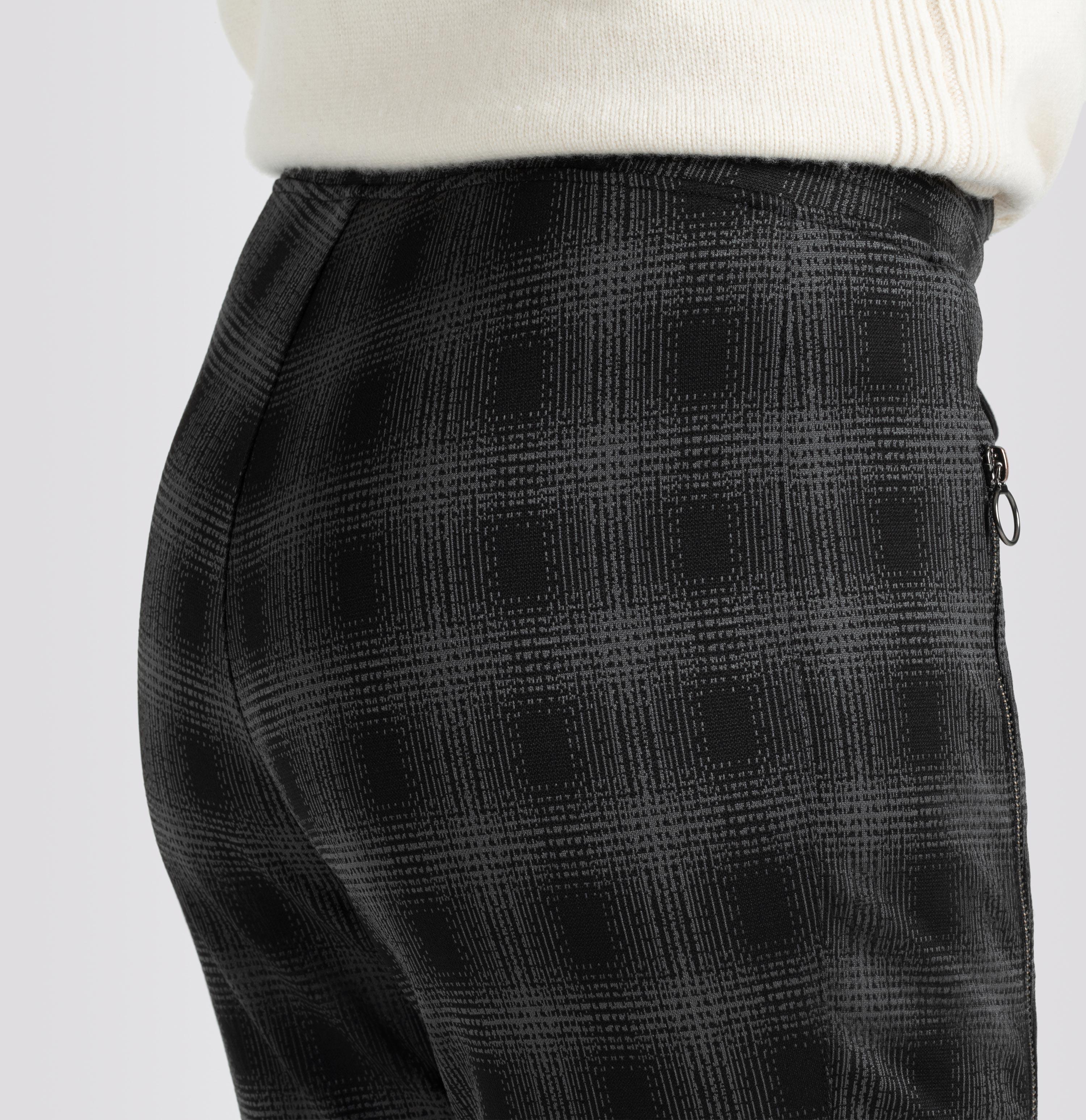 MAC FUTURE Jogpants - Noir Grid Smoke - 2741-00-0172L-955K von MAC