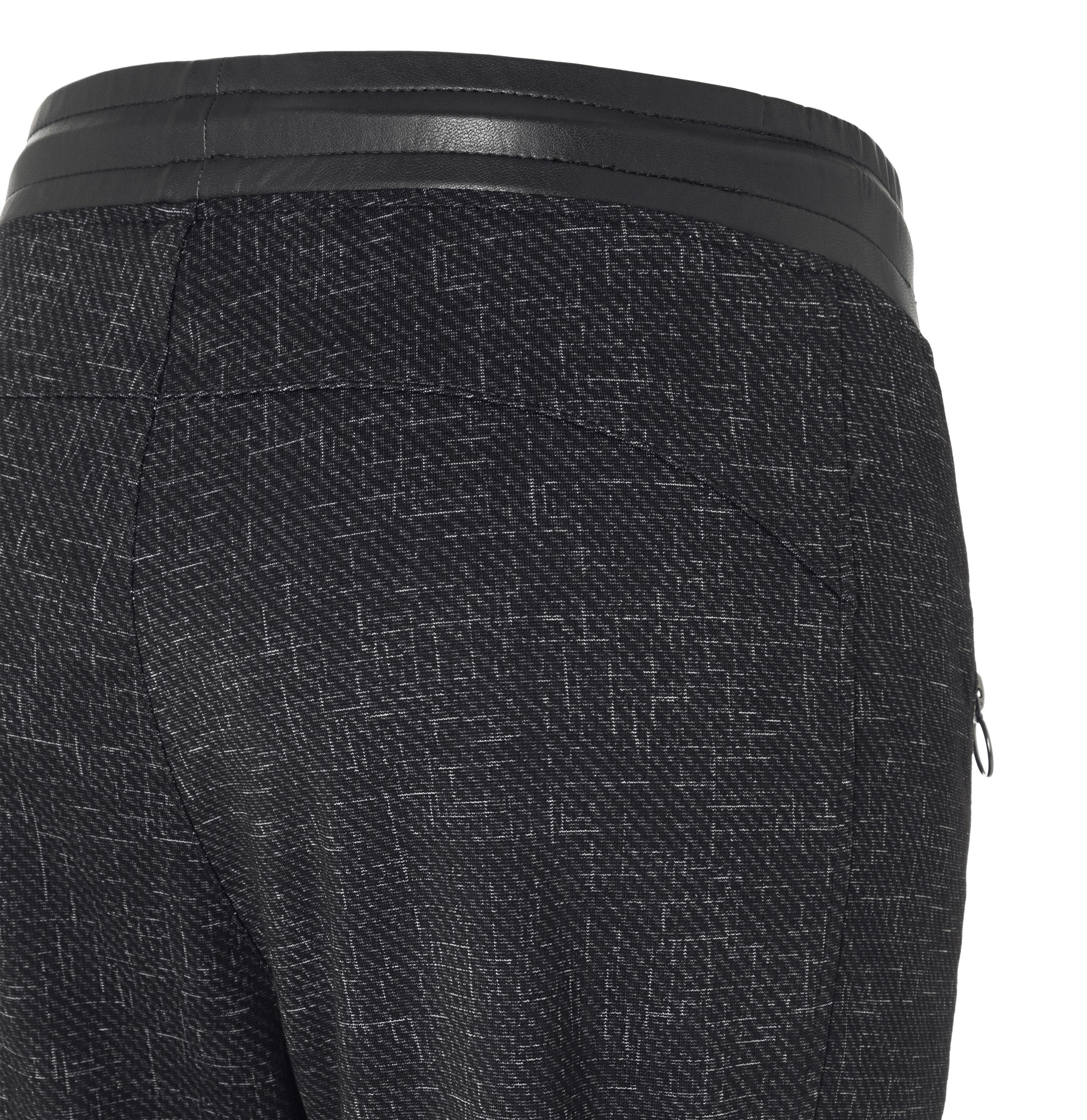 MAC FUTURE 2.0 Jogpants - Midnight Tread Black - 2772-00-0107-033B von MAC