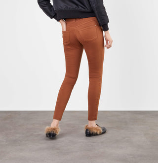 MAC DREAM SKINNY - Terracotta Drift - 5402-00-0355L-277R