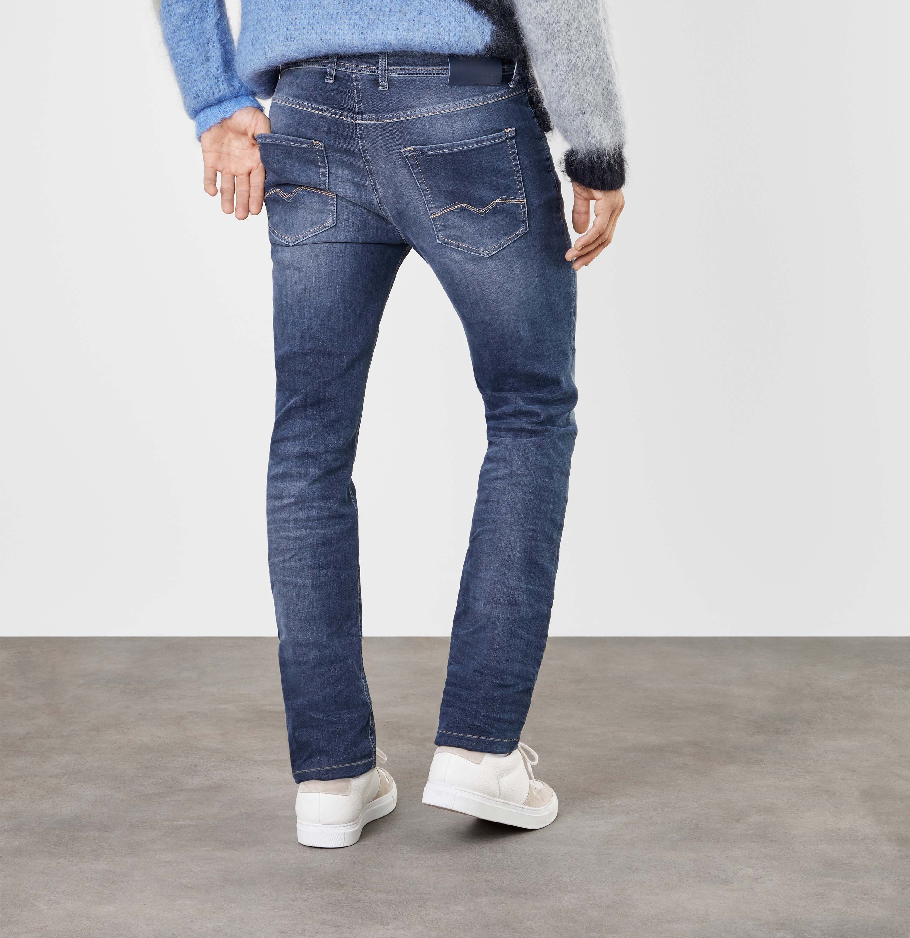 MAC MacFlexx Five Pocket - Midnight Washed Navy - 0518-01-1995L-H630 von MAC