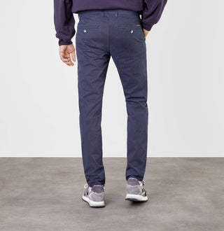 MAC LENNOX Chino - Midnight Indigo Herringbone - 6365-00-0678L-146B