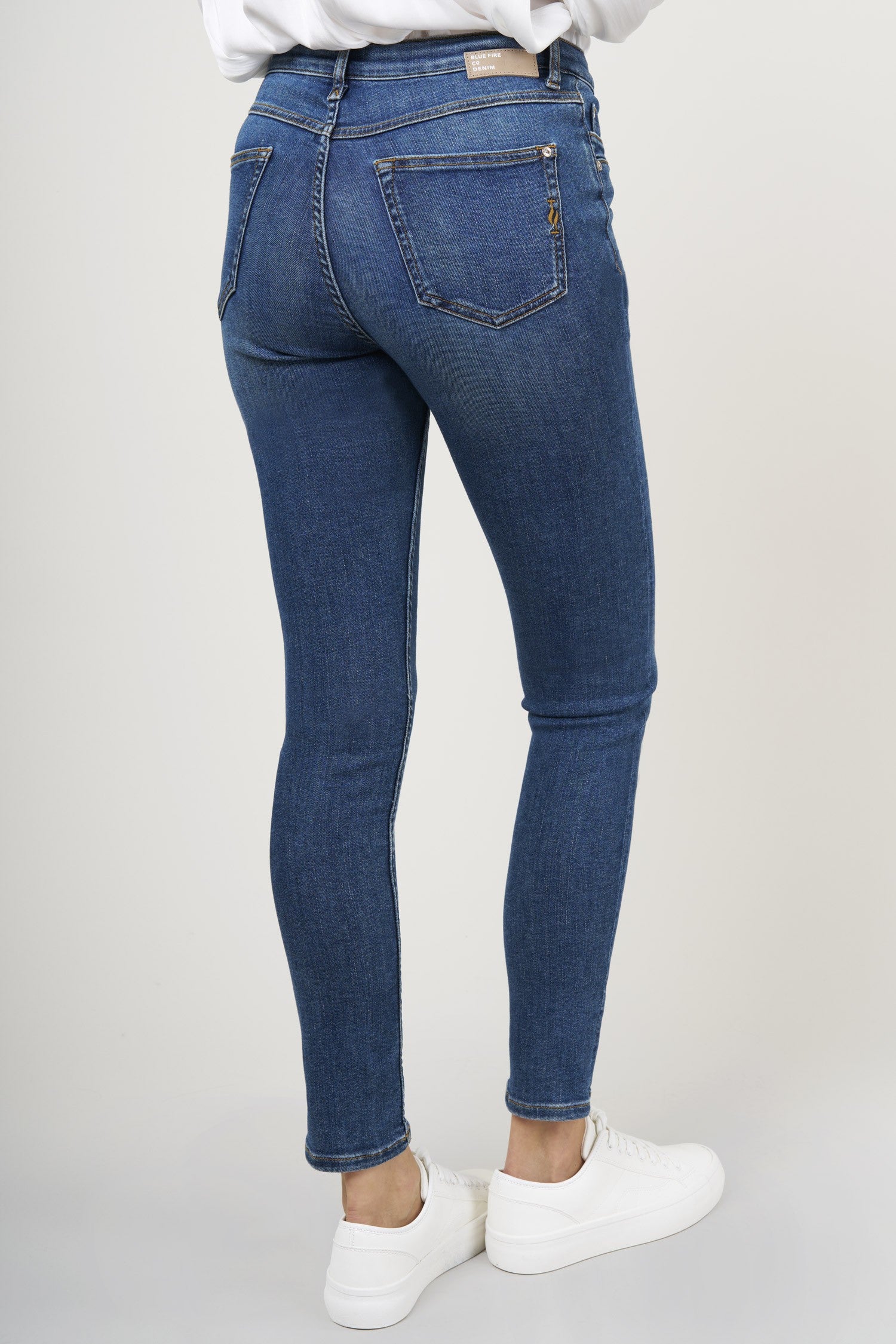 BLUE FIRE Lara Skinny Jeans - Deep Atlantic Indigo - 1136.262 von Blue Fire