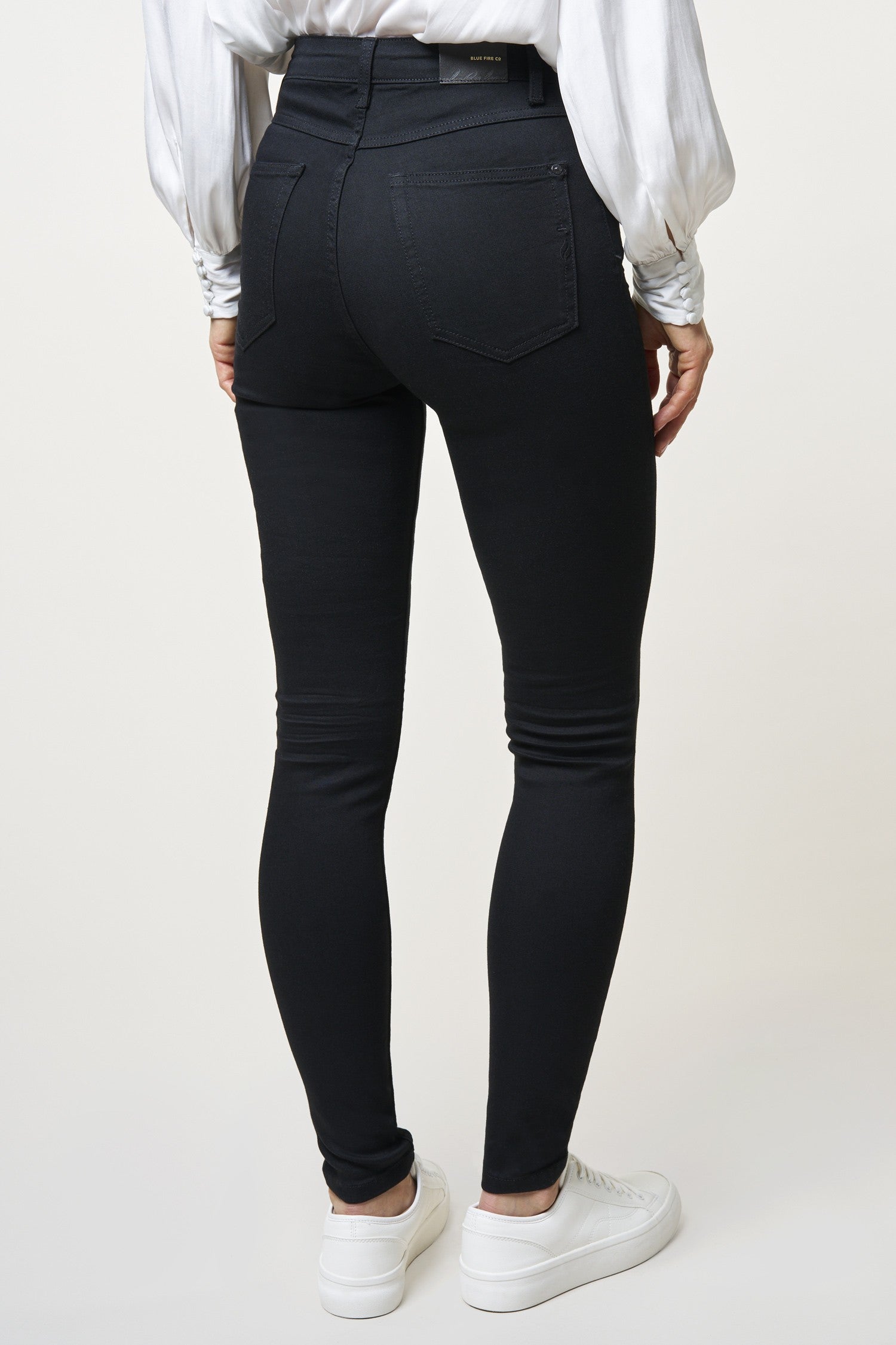 BLUE FIRE Lara Skinny Jeans - Midnight Ink - 1136.4140 von Blue Fire