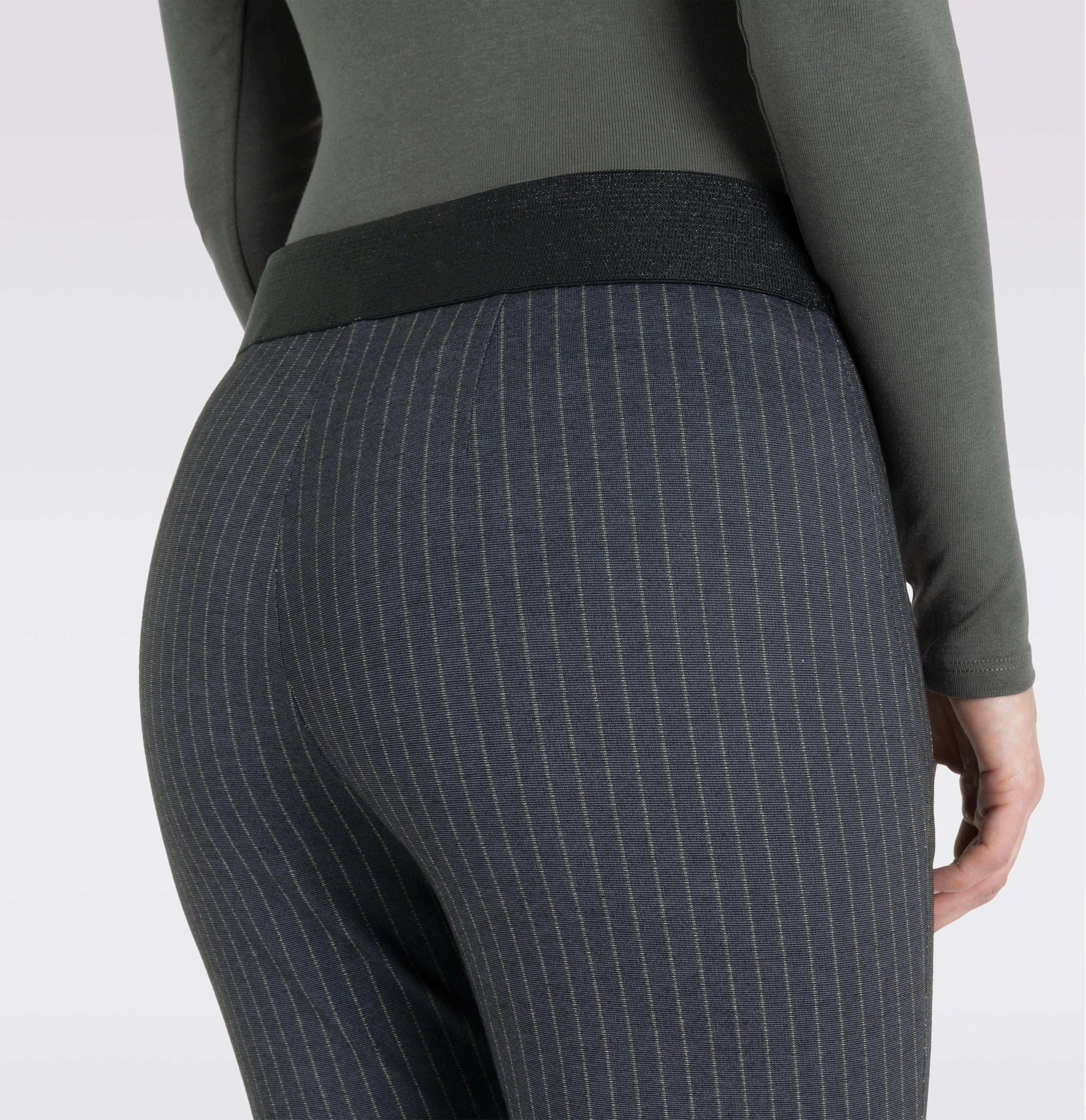 MAC Easy Jogpants - Midnight Teal Stripes - 2710-00-0107L-195S von MAC