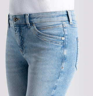 MAC MEL Five Pocket Jeans - Sunwashed Sky Blue - 2620-90-0389L-D285