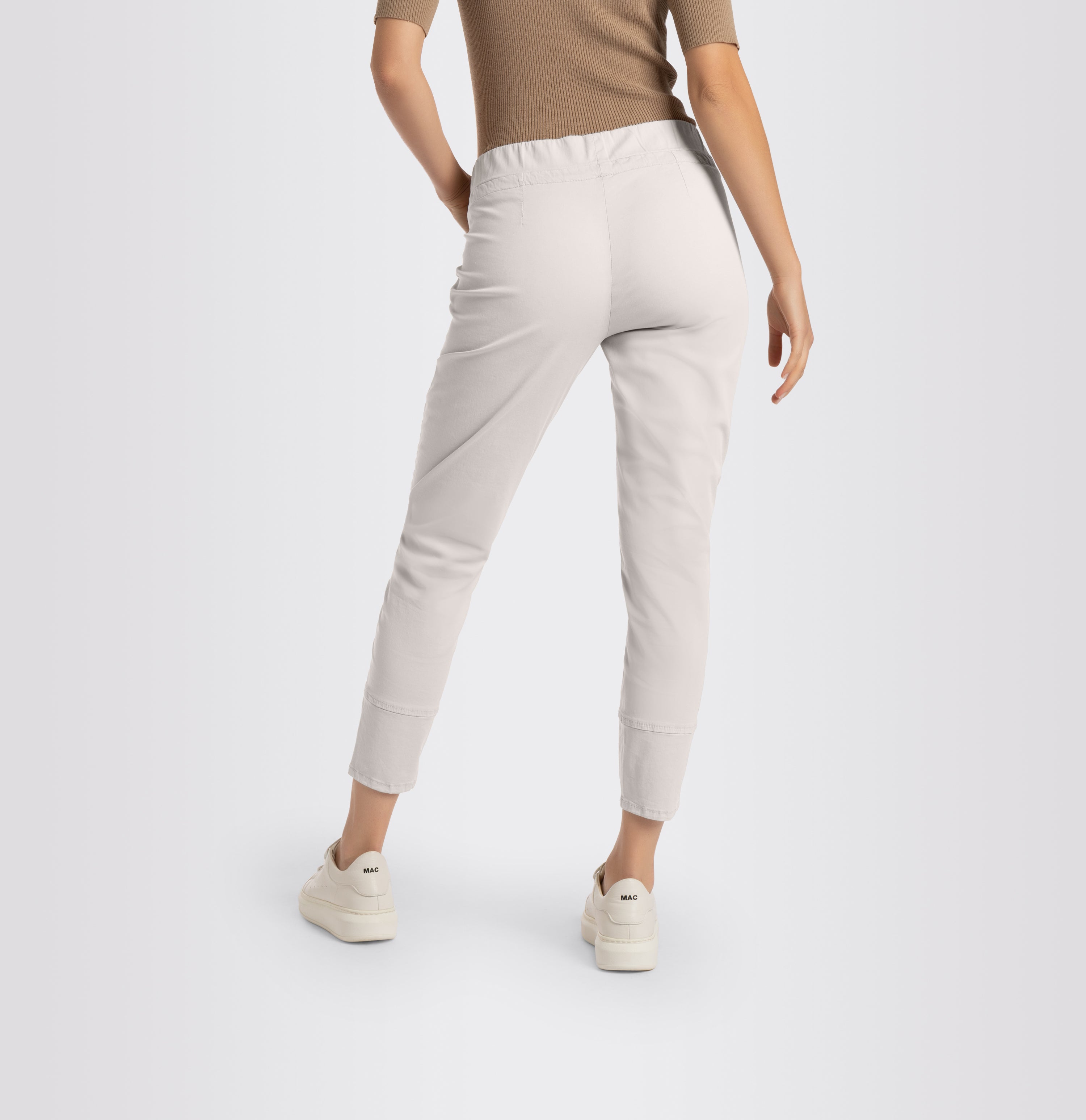 MAC Easy Jogpants - Sand Linen Breeze - 3007-00-0434L-208R von MAC