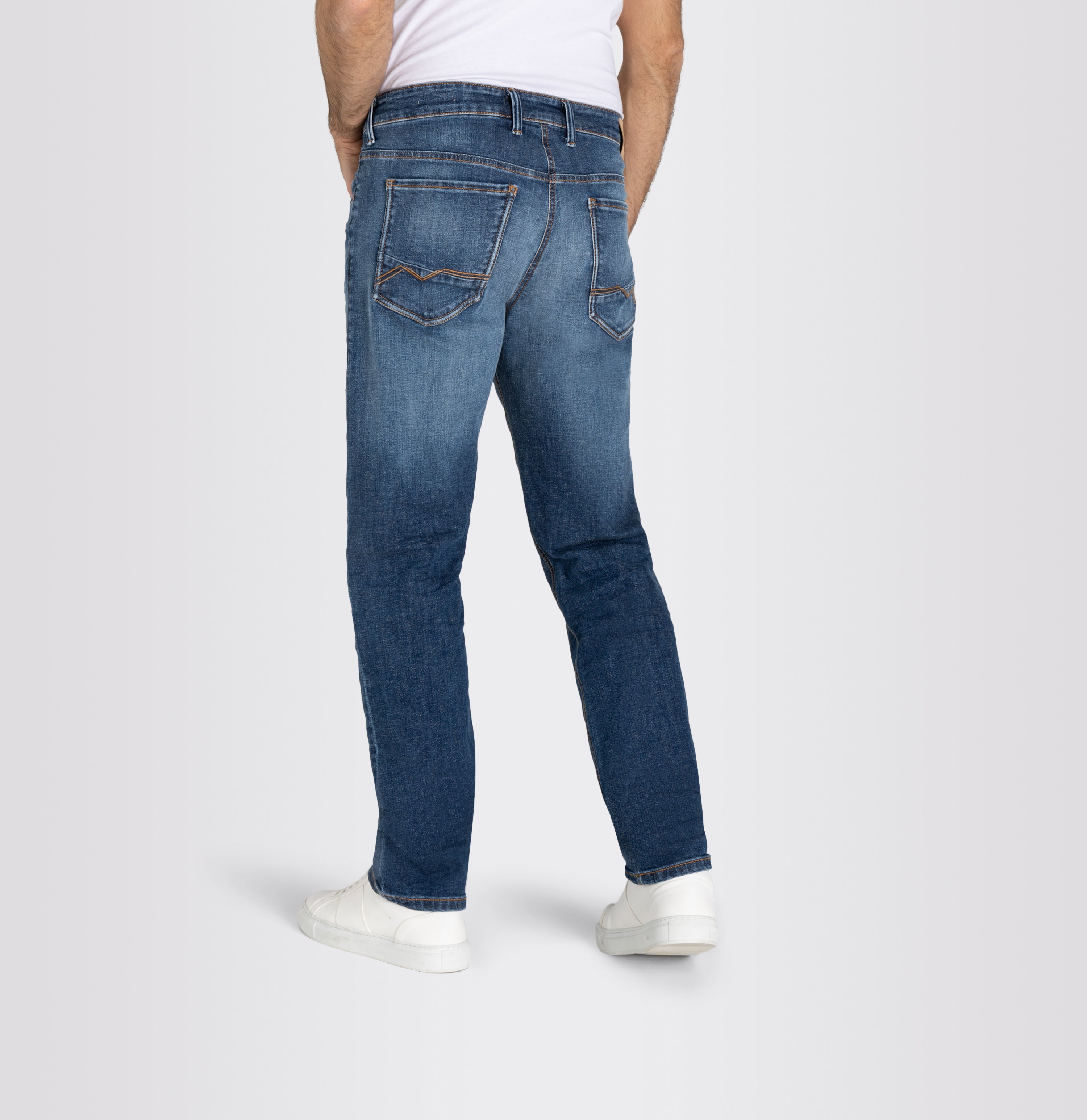 MAC ARNE PIPE Jeans - Harbour Indigo Blue - 0524-T1-1976L-H532 von MAC