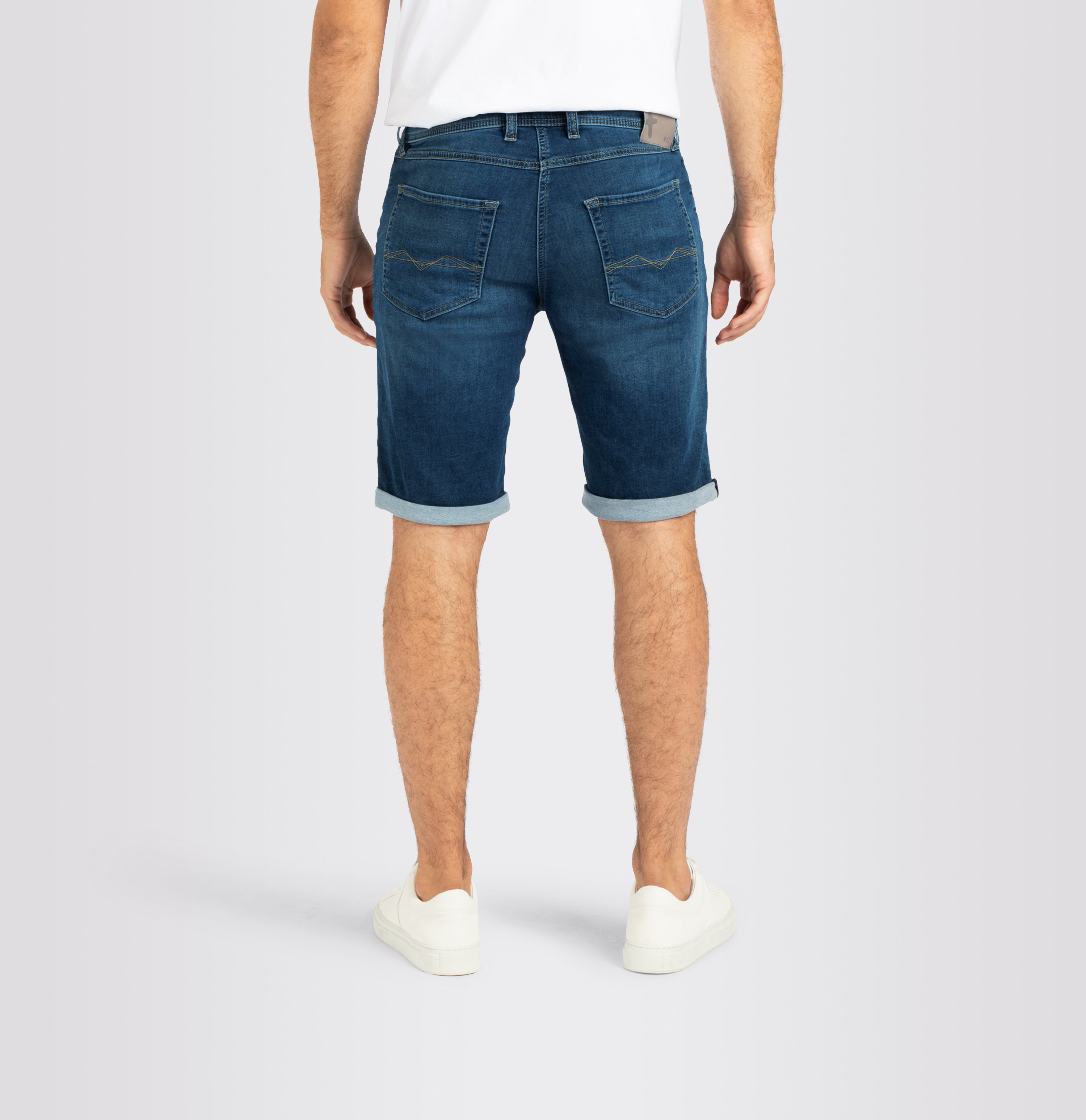 MAC Jog'N Short Bermuda - Deep Indigo Vintage Wash - 0562-00-0994L-H659