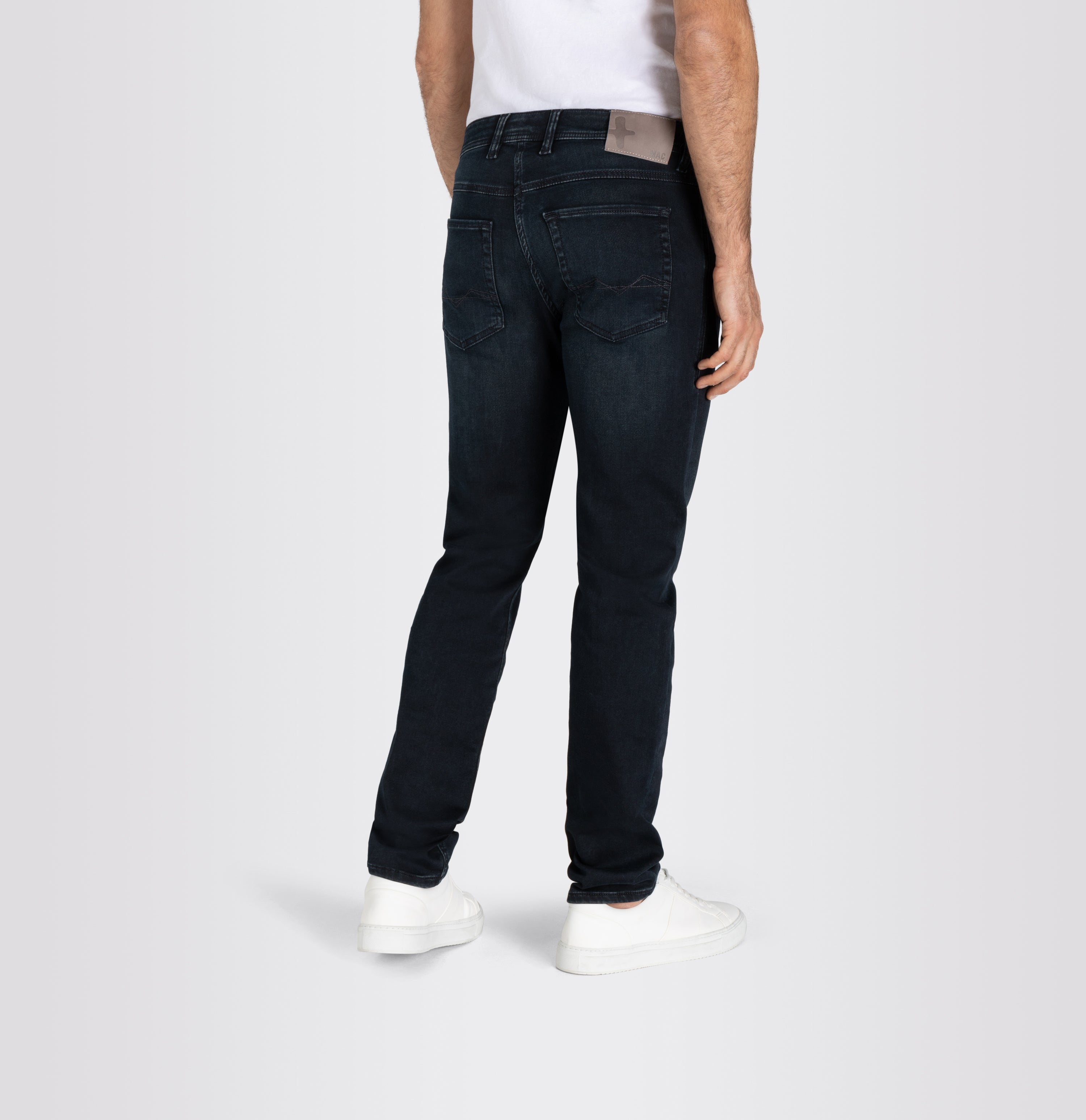 MAC Jog'n Jeans - Midnight Ink Blue - 0590-00-0994L-H789