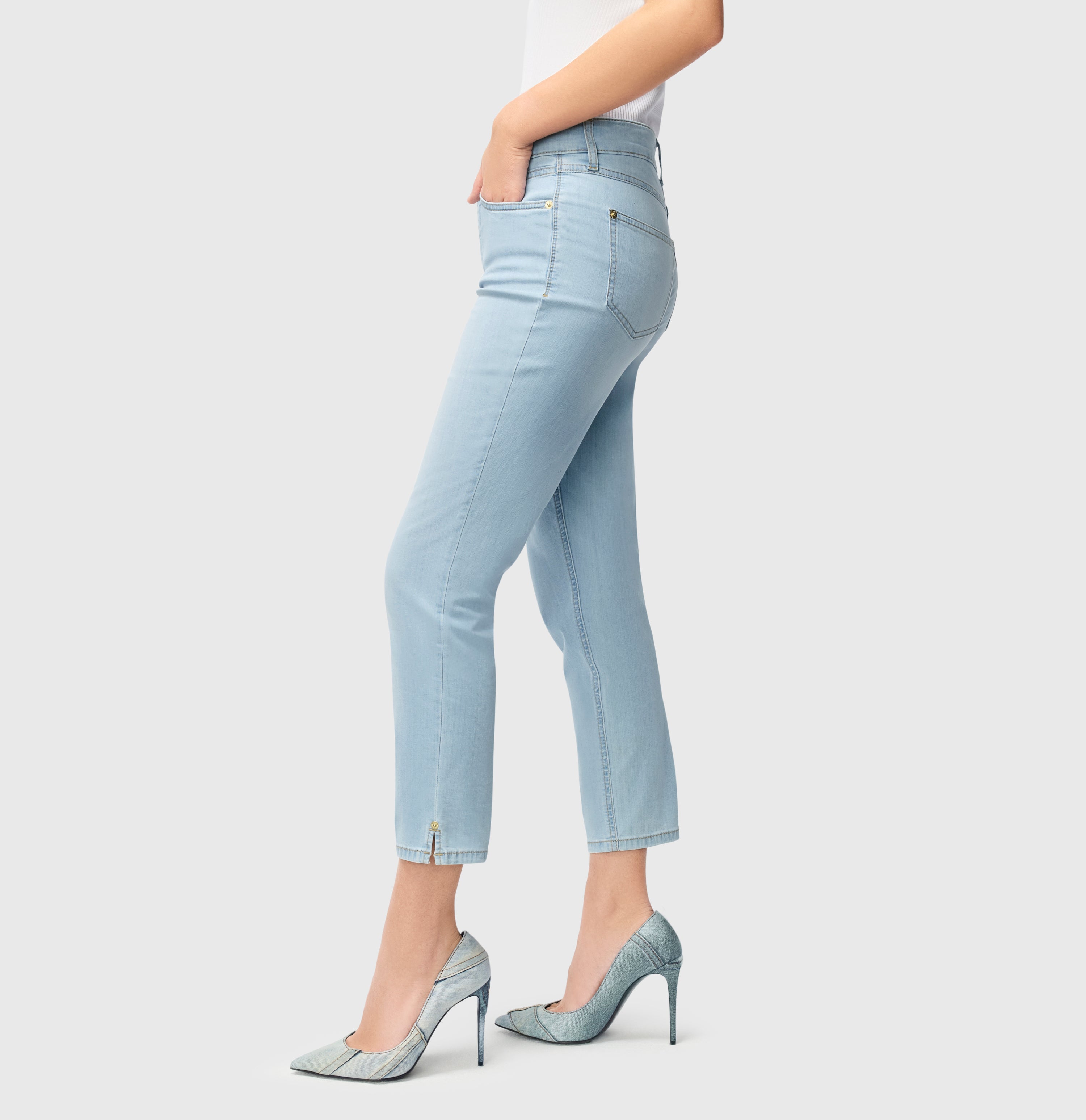 MAC MELANIE 7/8 light denim - Seafoam Horizon - 5045-90-0352-D206 von MAC